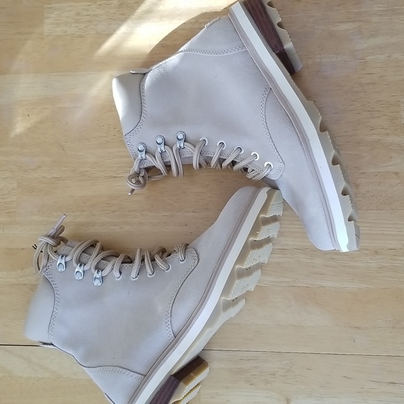 SOREL Lennox Lace STKD Boots - Picture 9 of 12